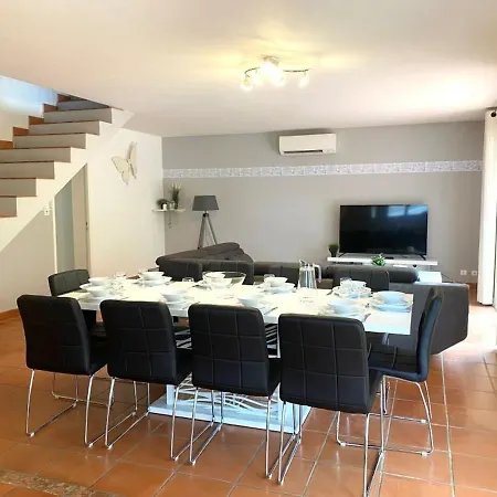 Avec Piscine, 10 Pers, Carpentras, 145m², 5 Ch, Jardin, Clim, Proche Luberon - Fr-1-767-12 Carpentras